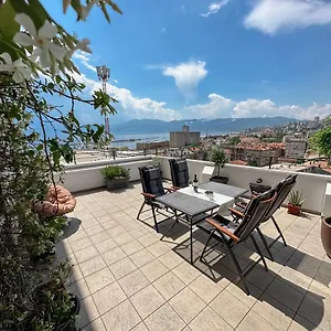 105m2 Penthouse Sea View With Free Garage Parking Apartment Rijeka